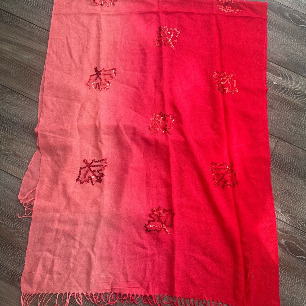 🌞Sale 3 for $15 Lightweight  scarf / shawl with Leaf Embroidery🍁 - Picture 2 of 7